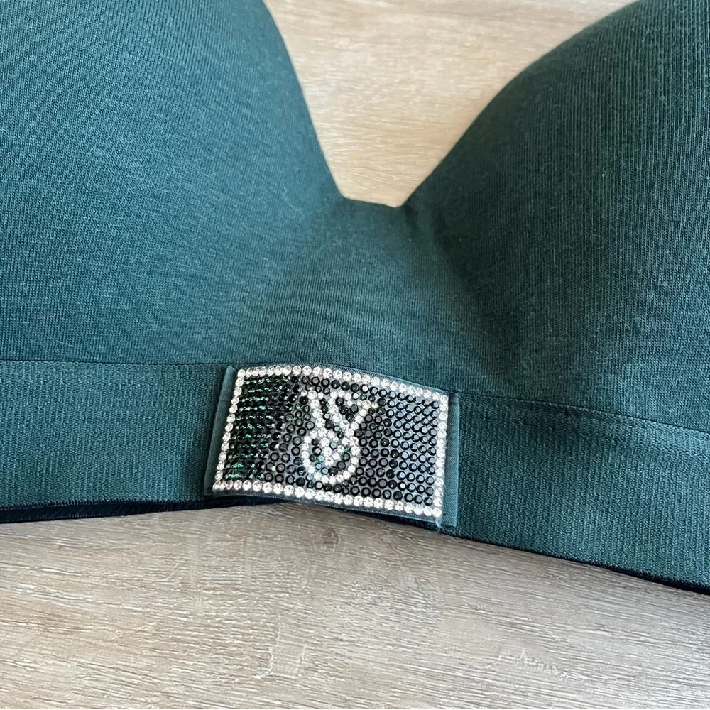 VICTORIA'S SECRET T-Shirt Light Lined Wireless Green Bra 34DD Bling